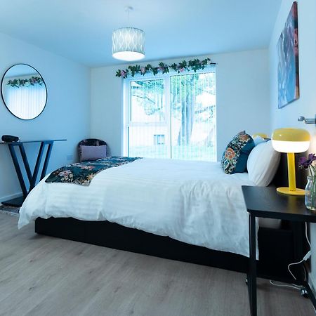 Luxury Ground Floor 2 Bedroom Apartment Free Wifi & Parking Sheffield Luaran gambar